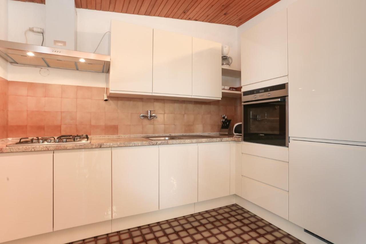 Apartman Mavarcica A4 Трогир Экстерьер фото